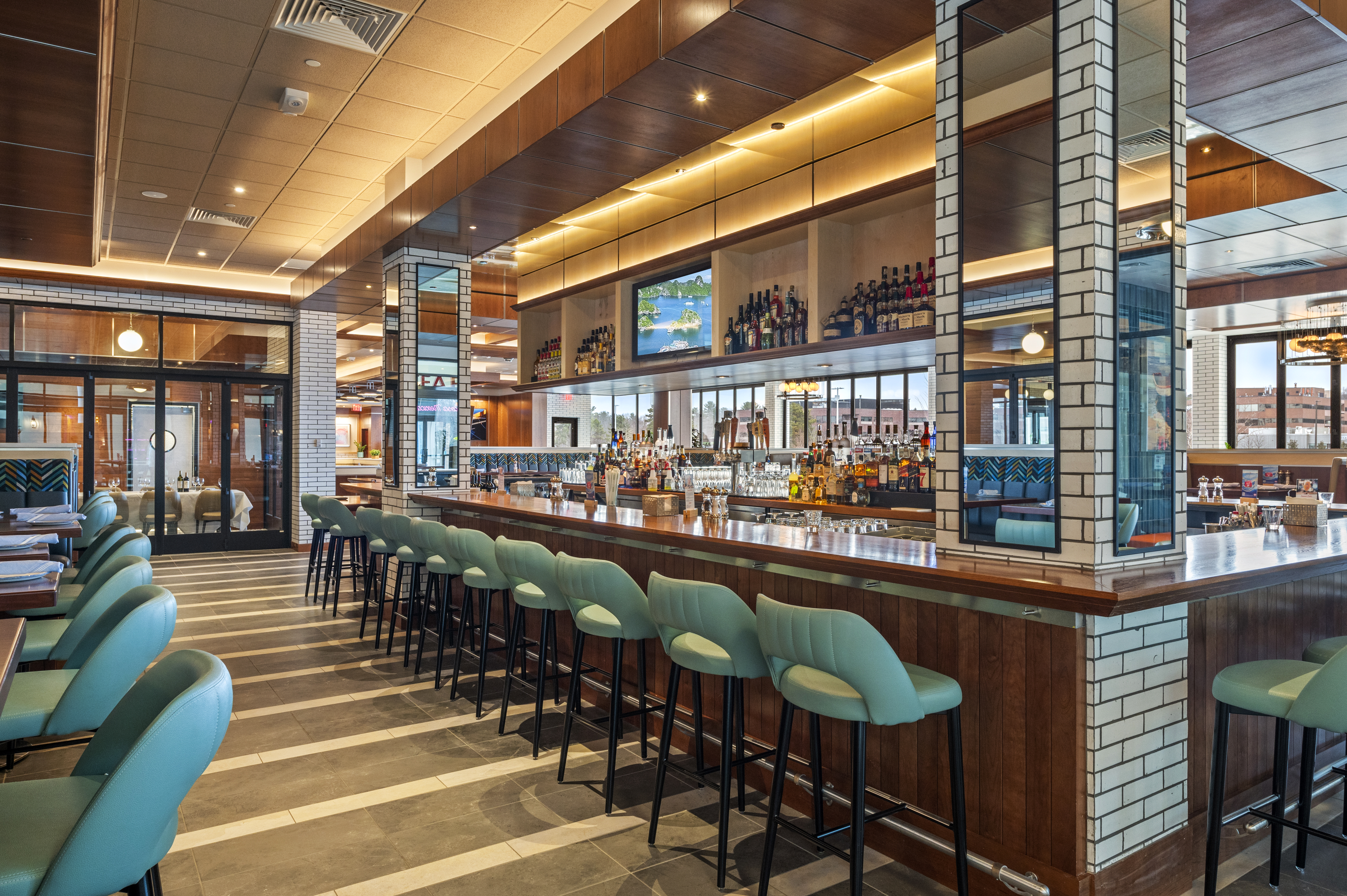 Legal Sea Foods — Burlington