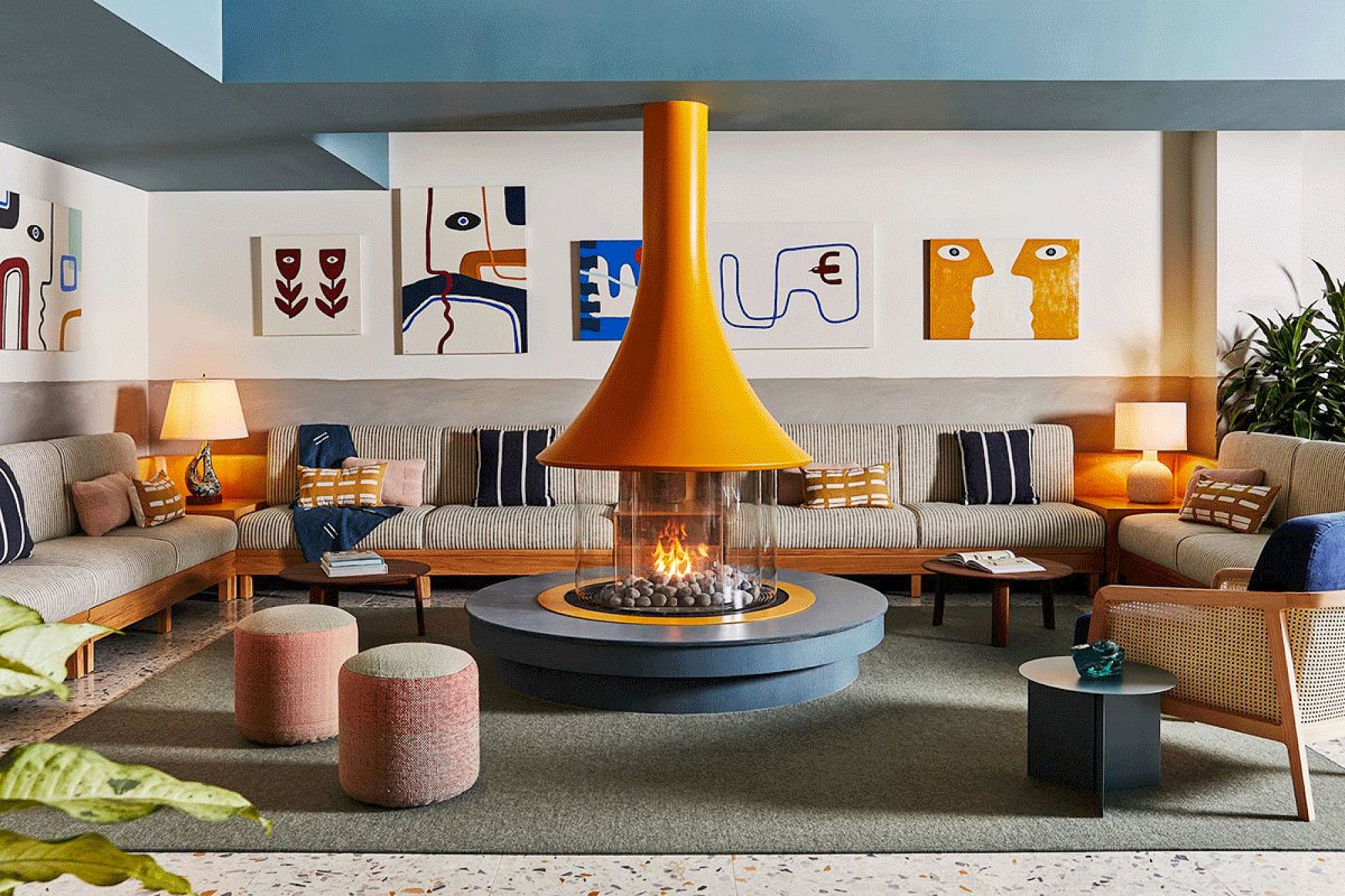 Wayfinder Hotel
